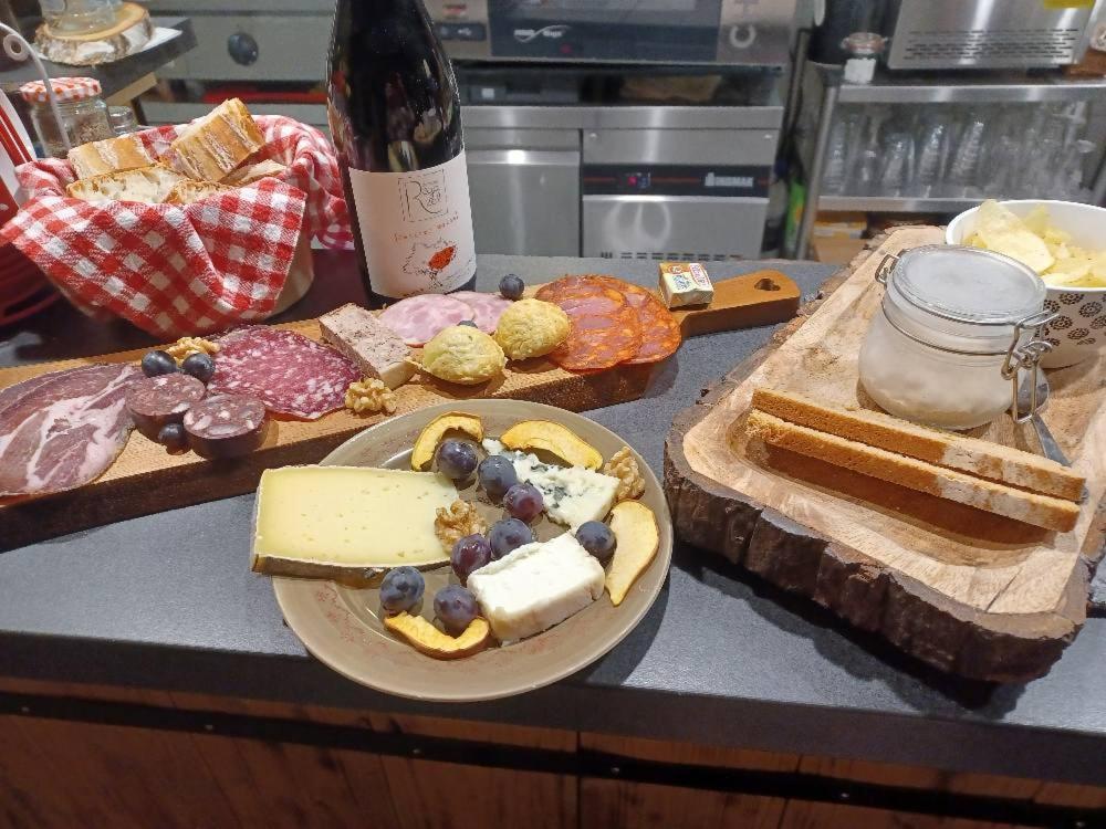 Chambres D Hotes Le Clos Des Vins D Anges Saint-Pierre-des-Champs Buitenkant foto